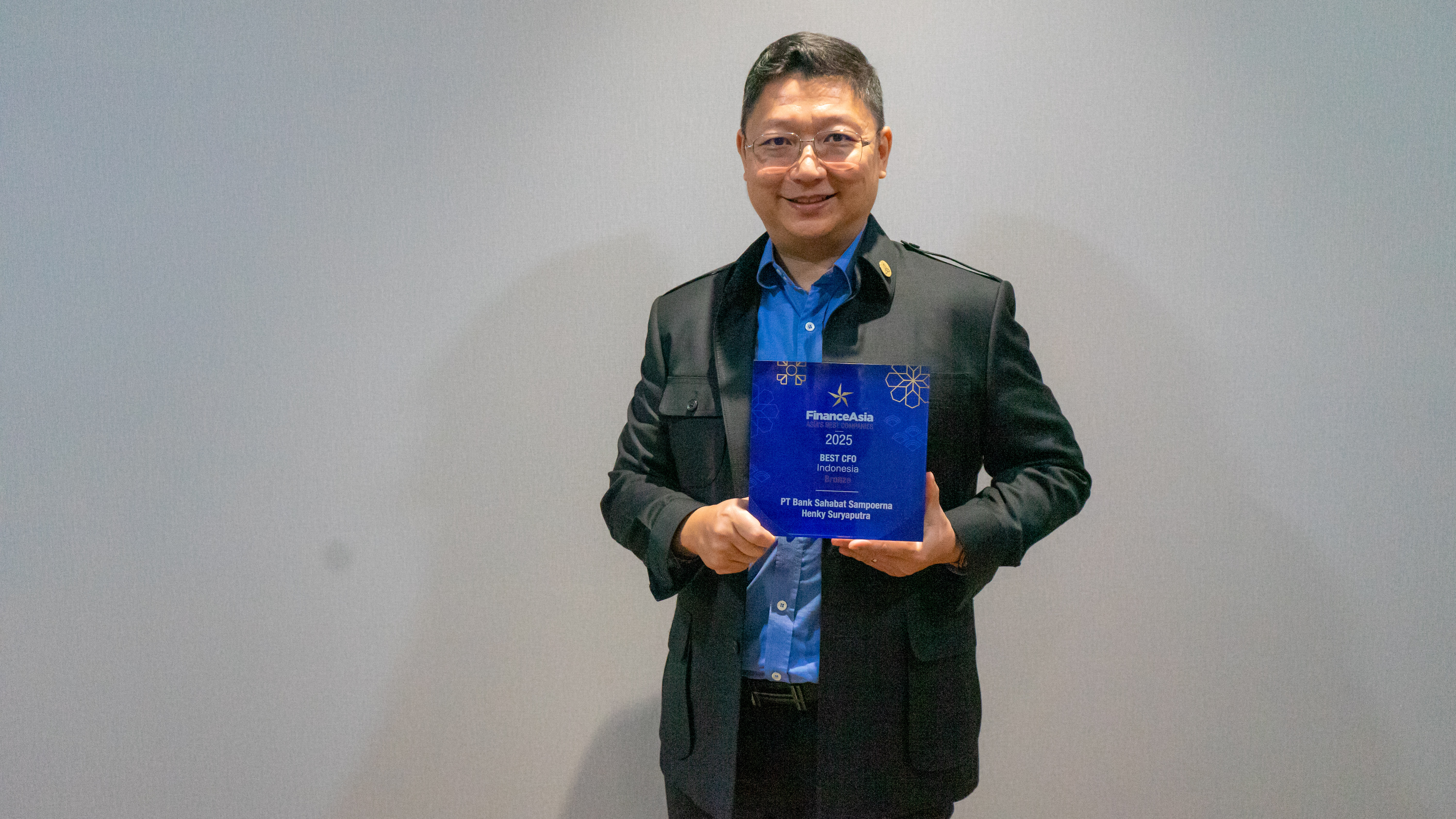 Direktur Finance & Business Planning Bank Sahabat Sampoerna, Bapak Henky Suryaputra  Raih Penghargaan sebagai Best CFO dari FinanceAsia